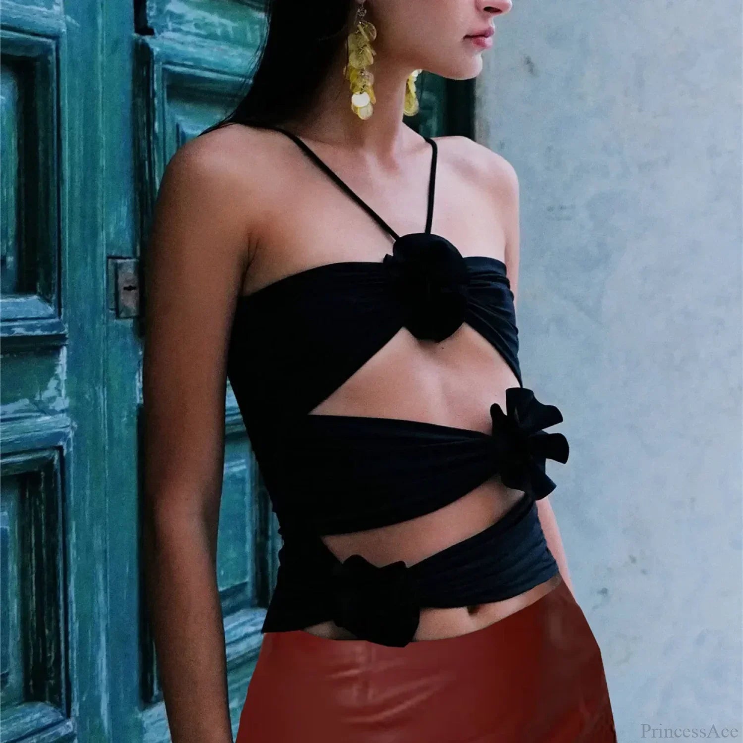 3D Floral Strap Halter Bodycon Crop Top croptop-250126