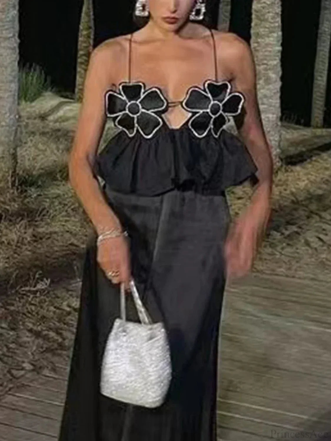 3D Flower Spaghetti Strap Backless Crop Top croptop-250126