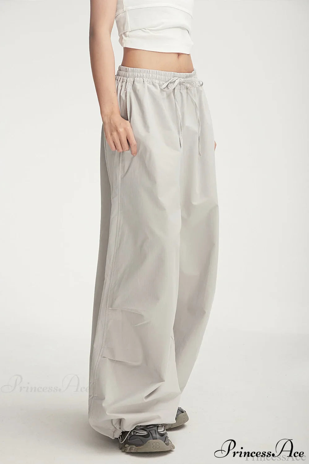 Athletic Stretchy Waist Relaxed Cargo Pants