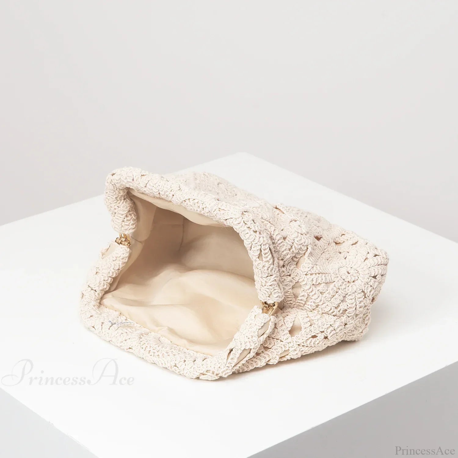 Bohemian Hollow Woven Casual Beach Wristlet wristlet-250126