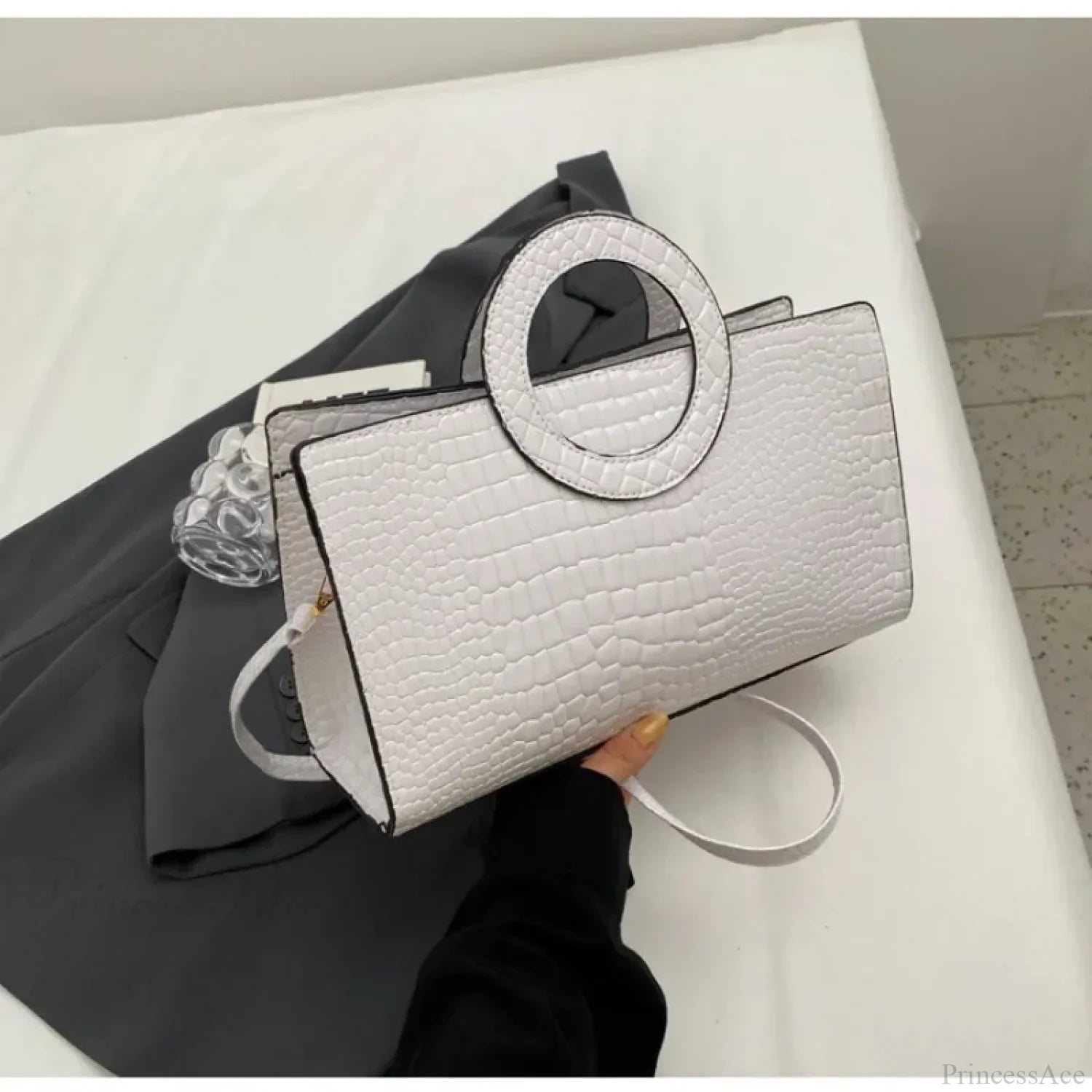 Crocodile Pattern PU Leather Crossbody Handbag handbag-250126