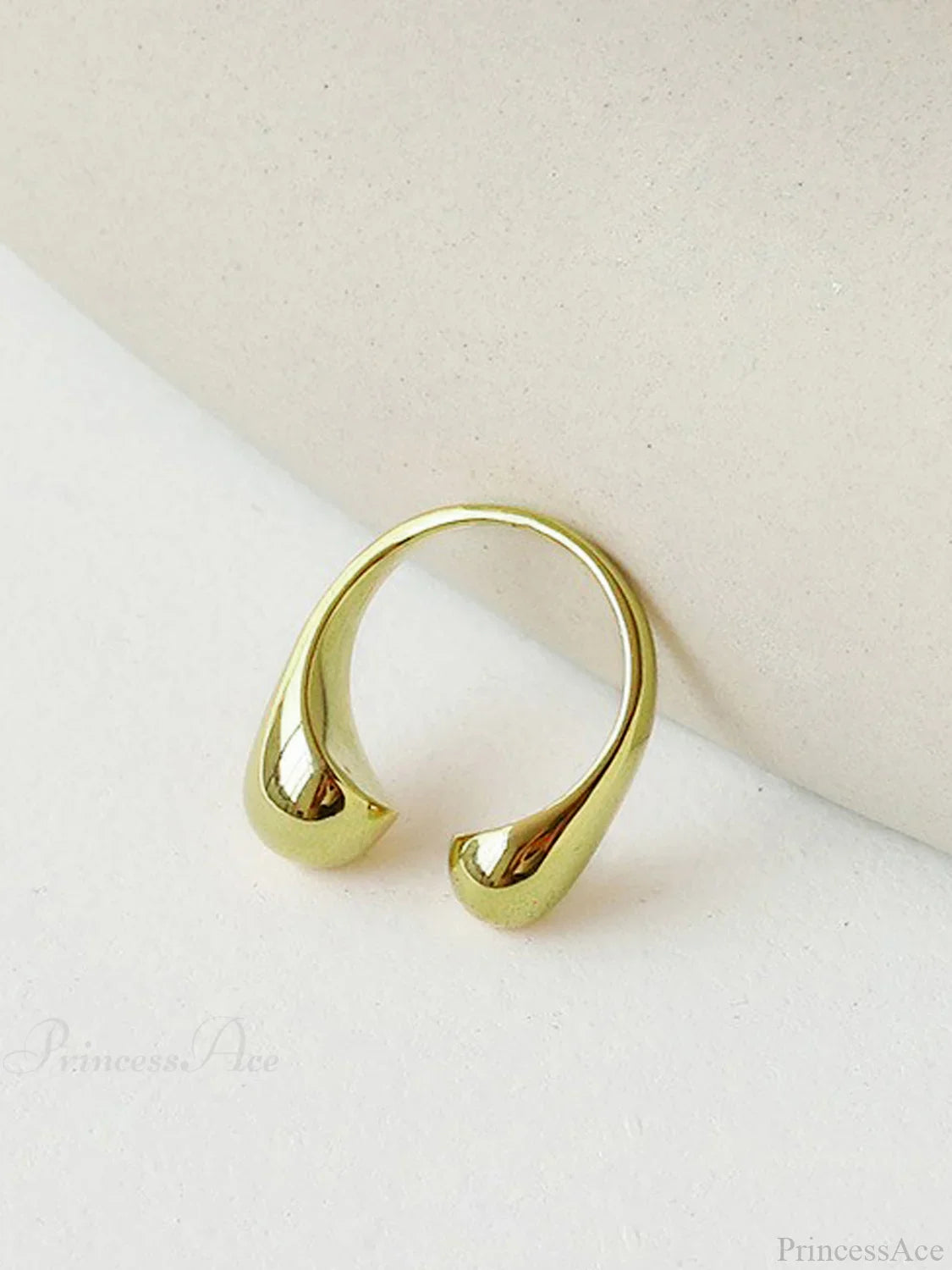 Eli Charming Ring Rings