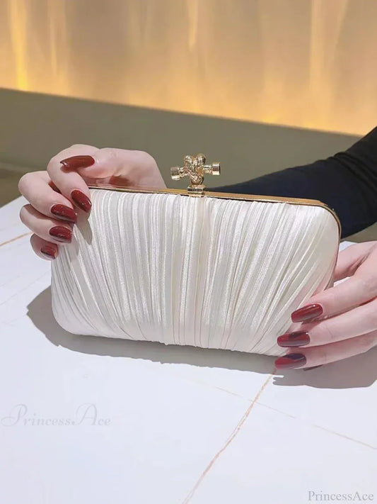 Pleated Evening Clutch Banquet Chain Bag clutchbag-250126