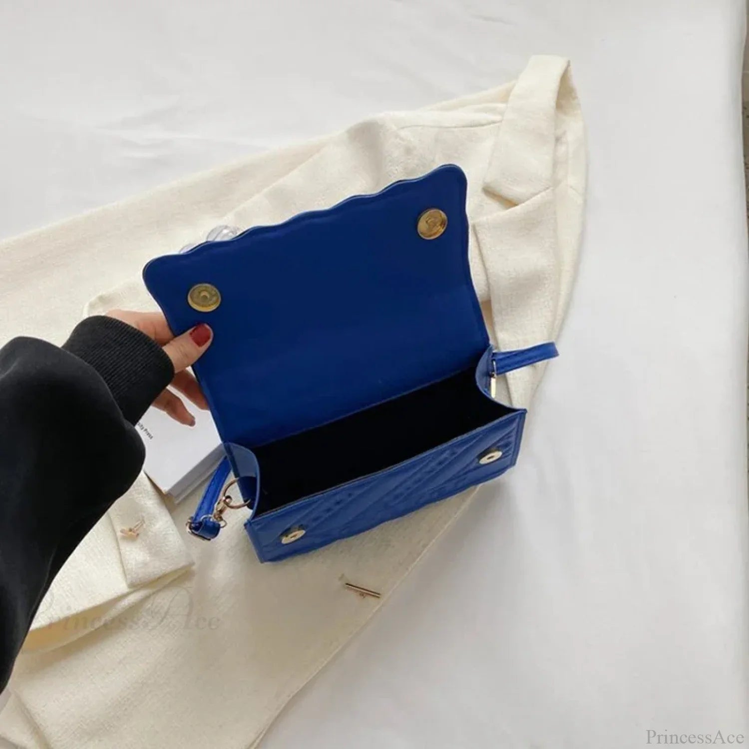 Quilted PU Leather Small Crossbody Handbag handbag-250126