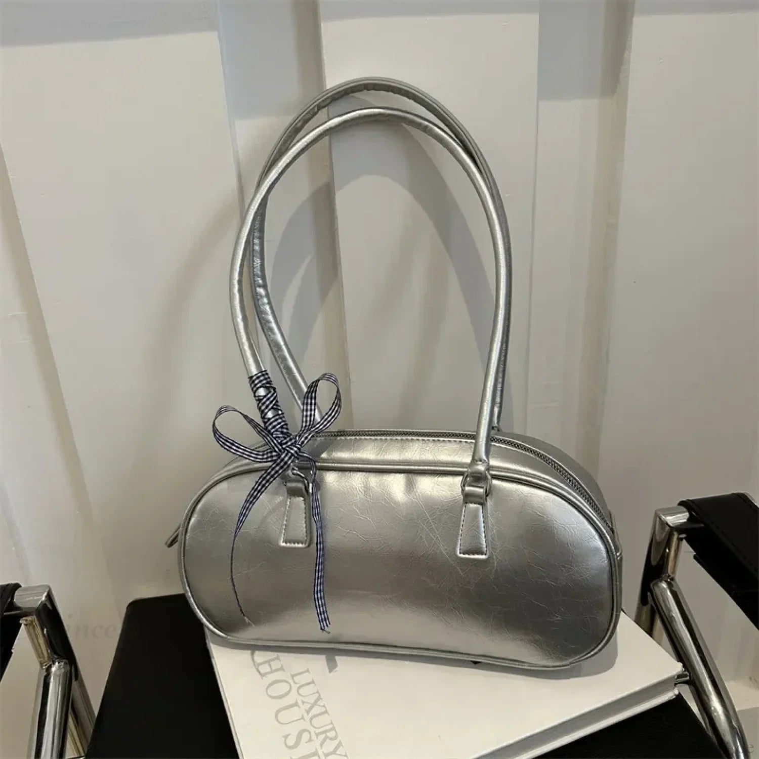 Silver Pillow Crossbody Shoulder Bag Silver (free Ribbon) shoulder-250126