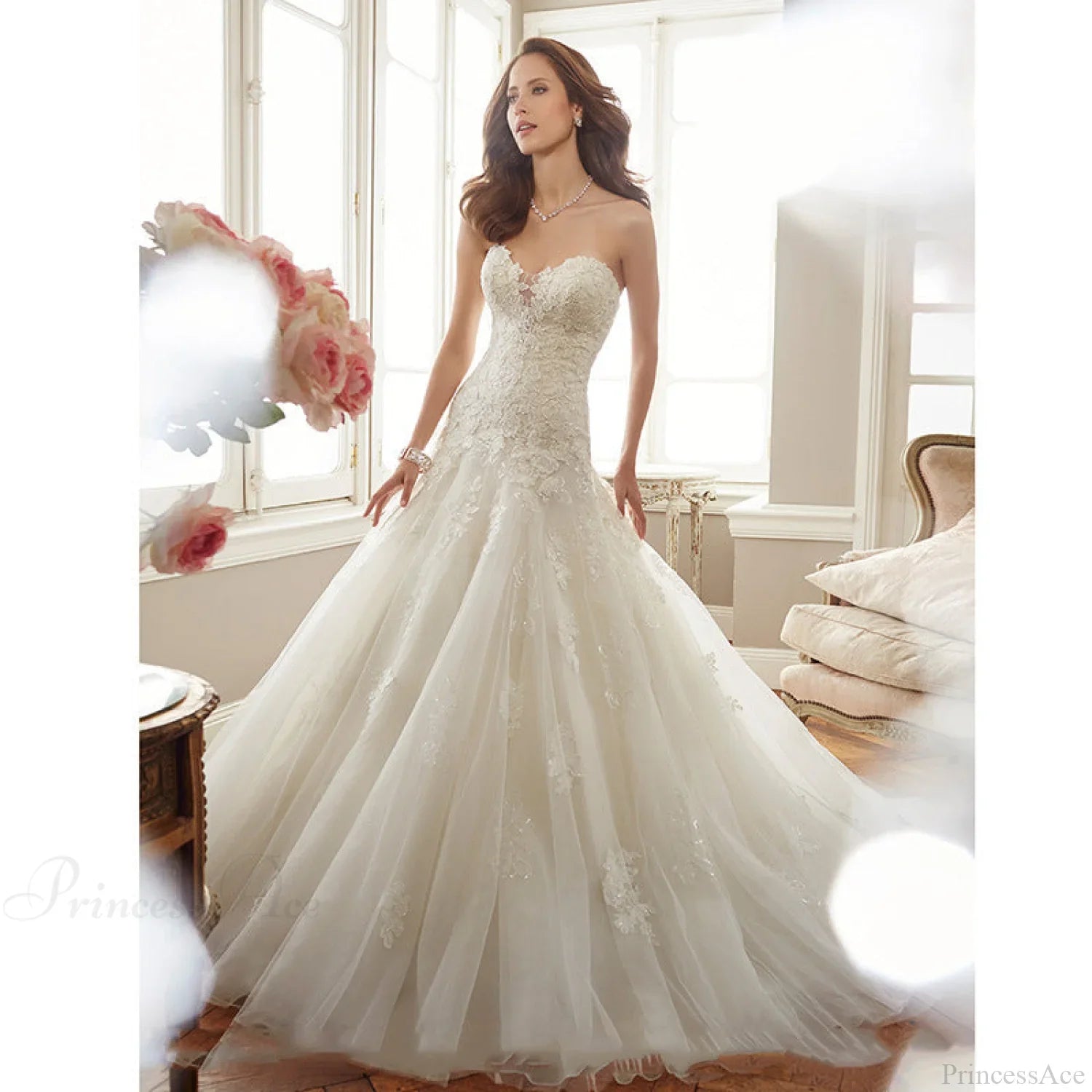 Strapless Mermaid Lace Wedding Dress off white / US 2 weddingdress-250223