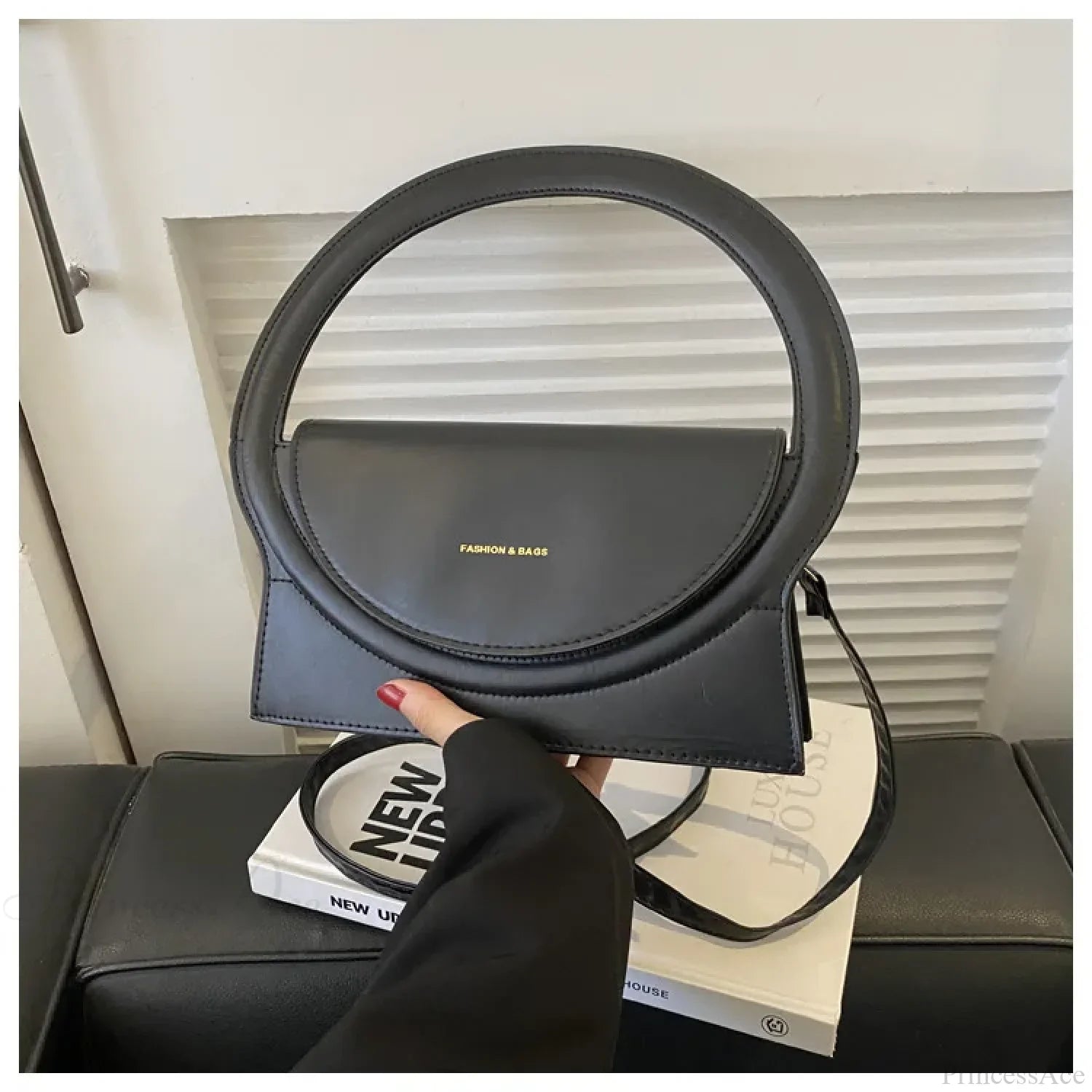 Top Brand Round Handle Luxury Leather Crossbody Handbag Black handbag-250126