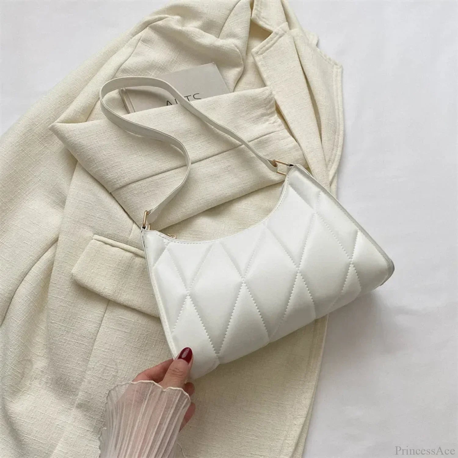 Trendy PU Leather Underarm Shoulder Bag White shoulder-250126